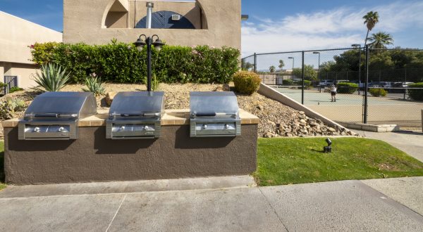 Vista Mirage Property 2025 barbeques